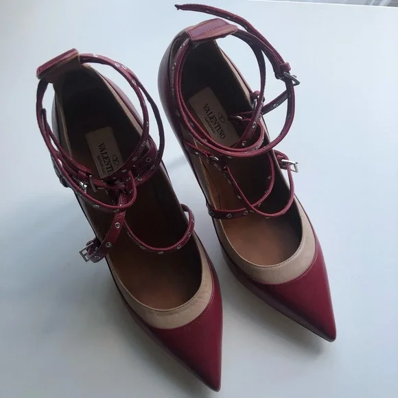 Valentino Garavani love latch pumps